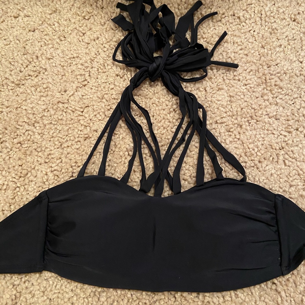 Super cute swimsuit top SIZE SMALL